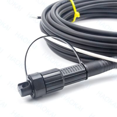 पूर्व कनेक्टर FTTX समाधान SC APC FTTA फाइबर ऑप्टिक केबल 5.0mm G657A2 LSZH 5M काला